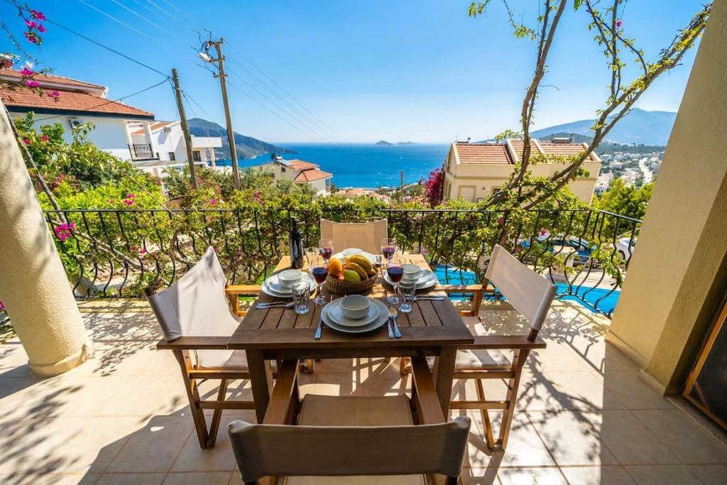 Azure Apartment With Sea View In Kalkan Exterior photo