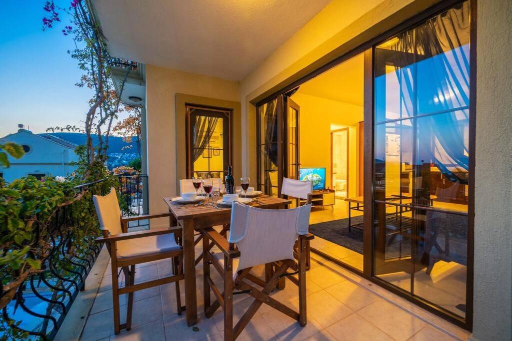 Azure Apartment With Sea View In Kalkan Exterior photo